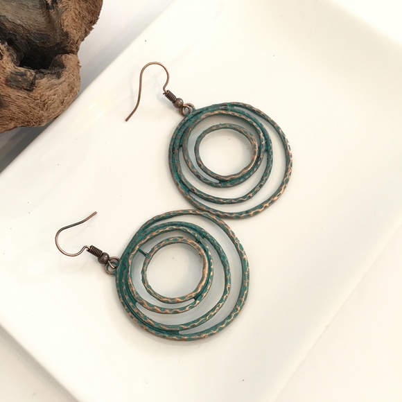 Vintage Bohemian Ethnic Dangle Earrings - Picture 5 of 9